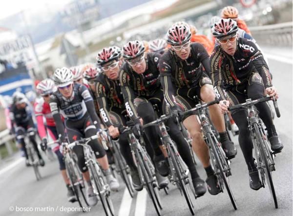 Camiooro NGC protect the race leader, Sergio Pardilla