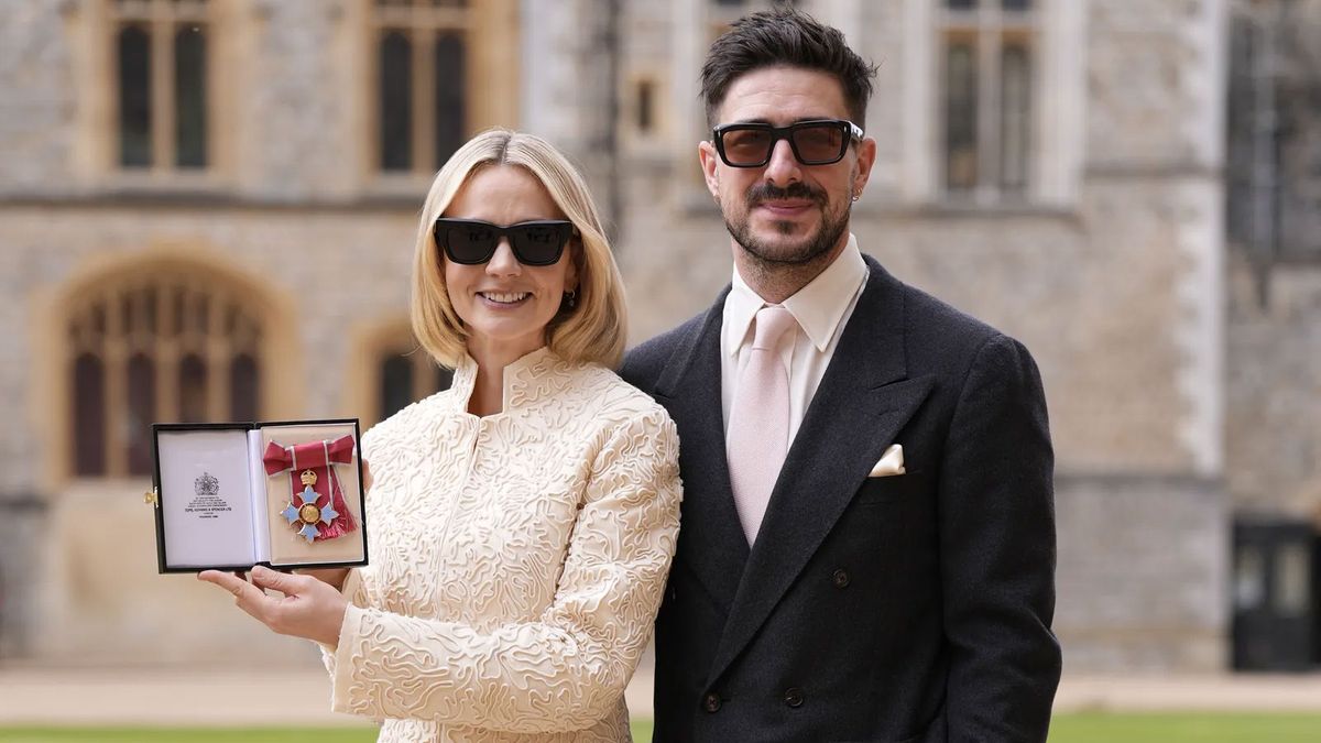 Carey Mulligan Just Broke Windsor Castle's Dress Code in This Chic Pant Trend