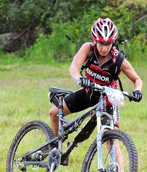 Ellen White winning the 40 women's race.