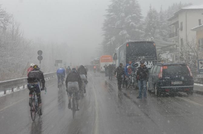 The peloton take on the harsh Milan-San Remo conditions