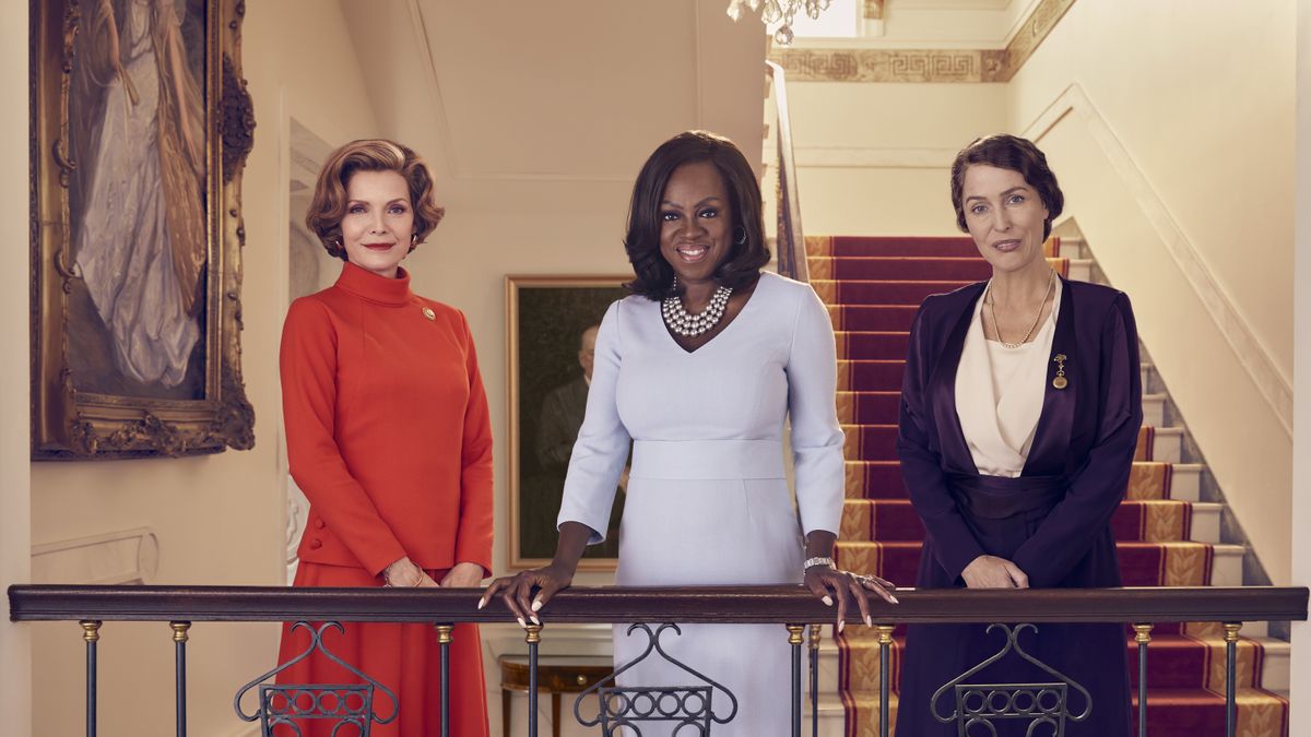 Michelle Pfeiffer, Viola Davis, Gillian Anderson in The First Lady