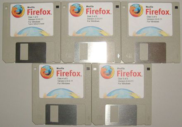 In Pictures: External Data Storage Through The Ages | Tom's Hardware