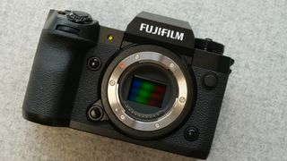 Fujifilm X-H2