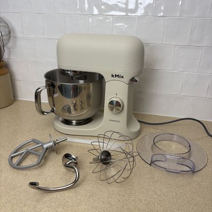Reviewing the Kenwood kMix