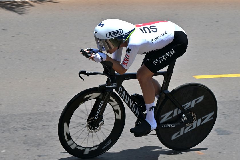 Marlen Reusser riding in the road world championship elite women&#039;s ITT in Kigali, Rwanda