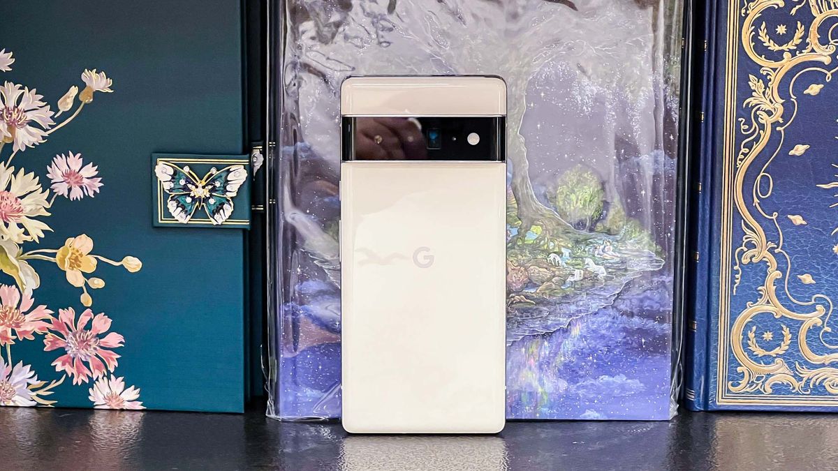 Alleged Google Pixel 7 renders leaked – but could be for the Pixel 6a