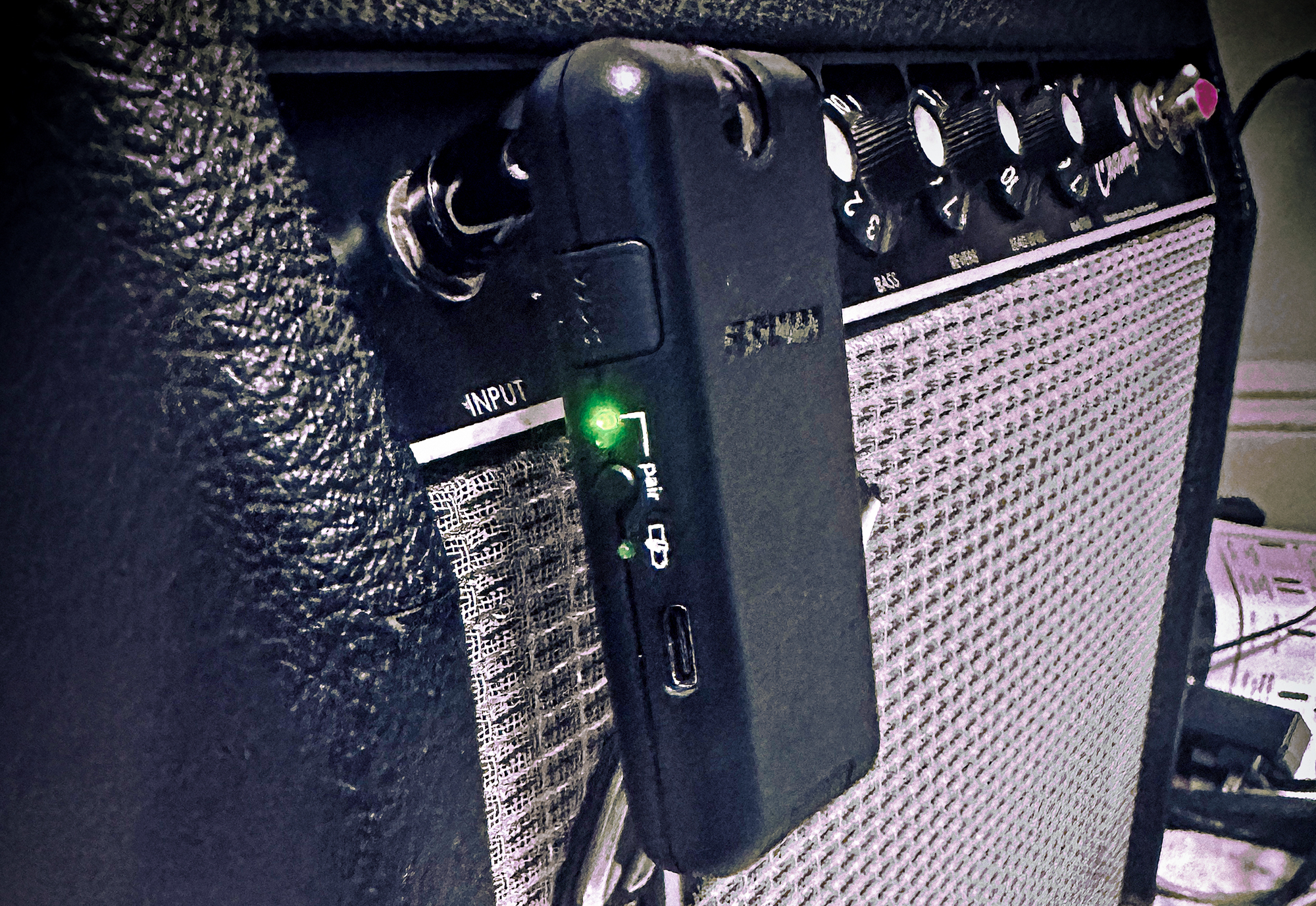 A photo of the Fishman AirLock Wireless GT in use