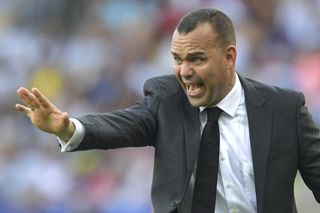 Venezuela coach Rafael Dudamel gives orders during a game against Argentina at the Copa America in 2019.