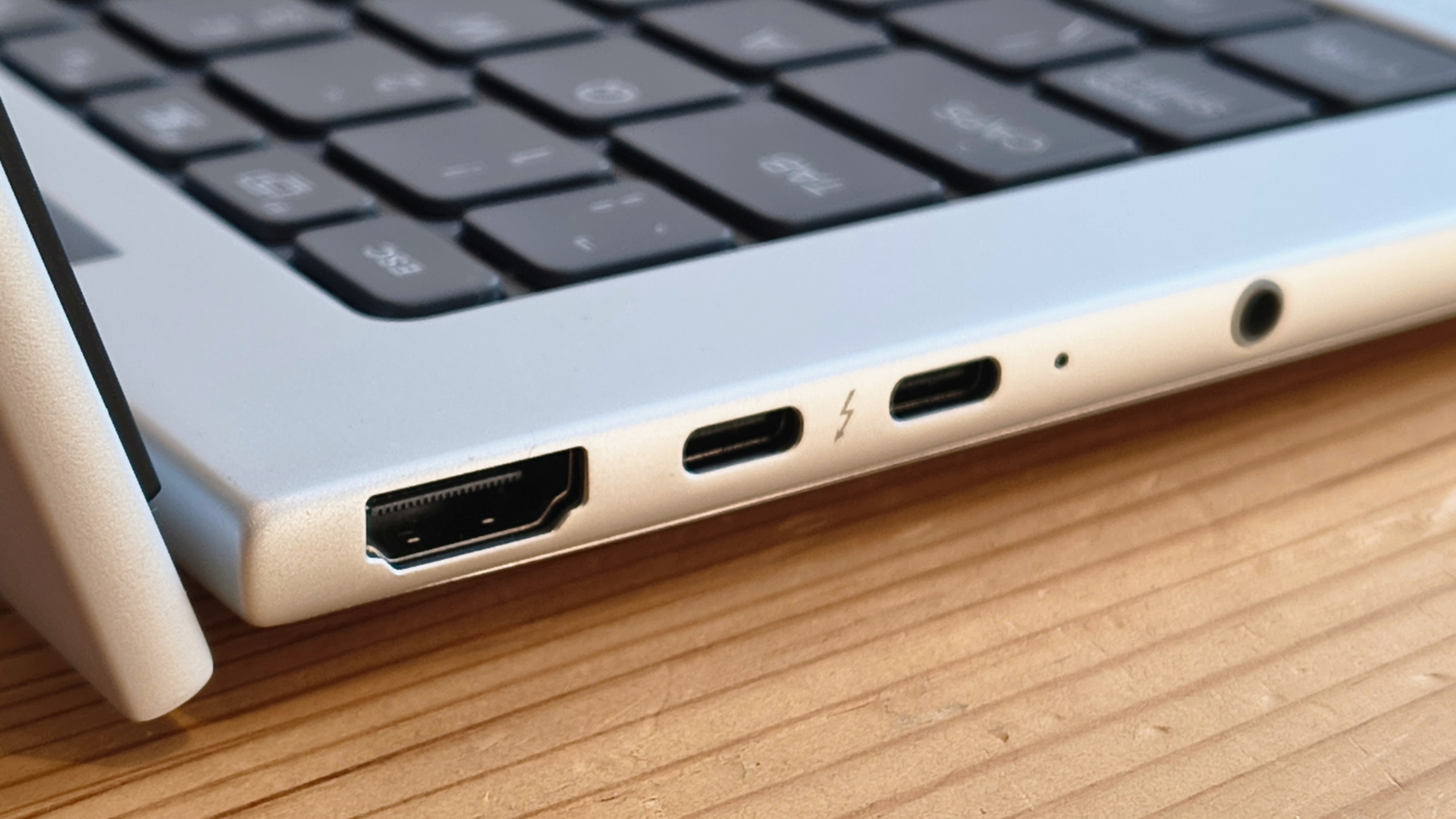 HP EliteBook 8 G1a