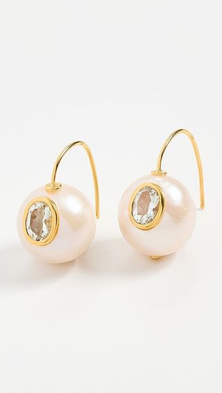 Lizzie Fortunato Pearl Pablo Earrings in Green Amethyst