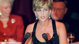 NEW YORK, UNITED STATES - DECEMBER 11: Princess Diana In New York To Receive Her Award As Humanitarian Of The Year From Henry Kissinger At A United Cerebral Palsy Dinner.