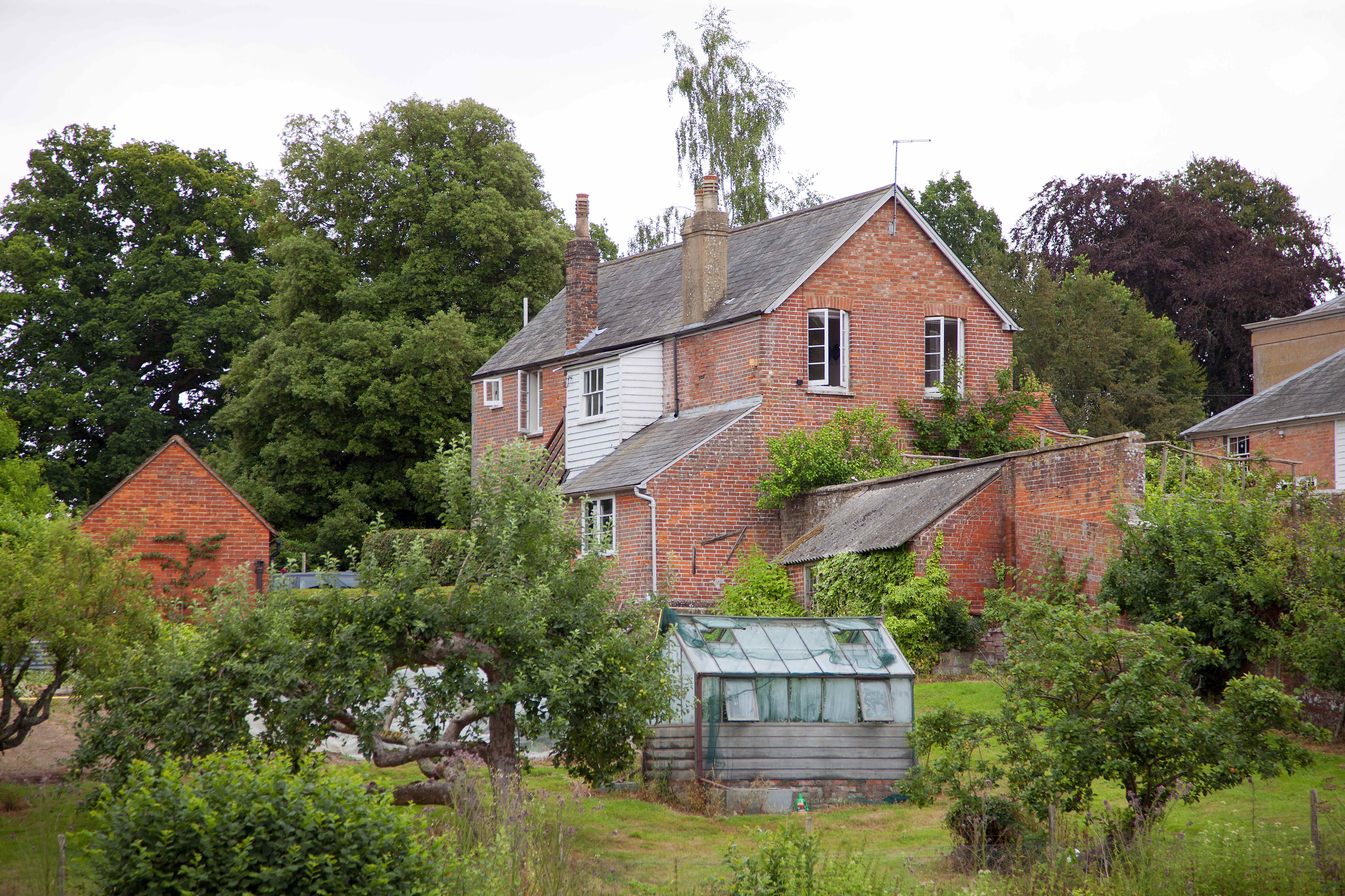 Hensill-House-FARMHOUSE.jpg