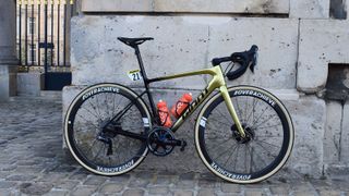 Greg Van Avermaet's Giant Defy for the 2019 Paris-Roubaix