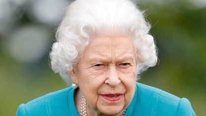 The queen not smiling