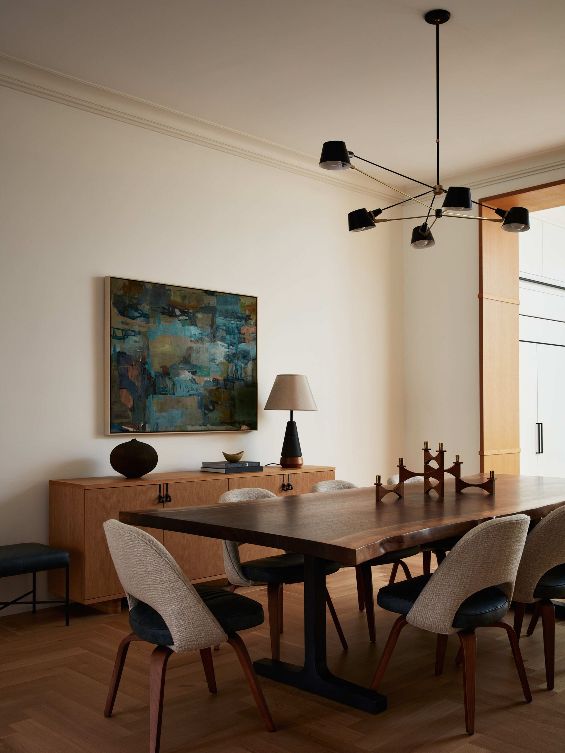 Contemporary dining room