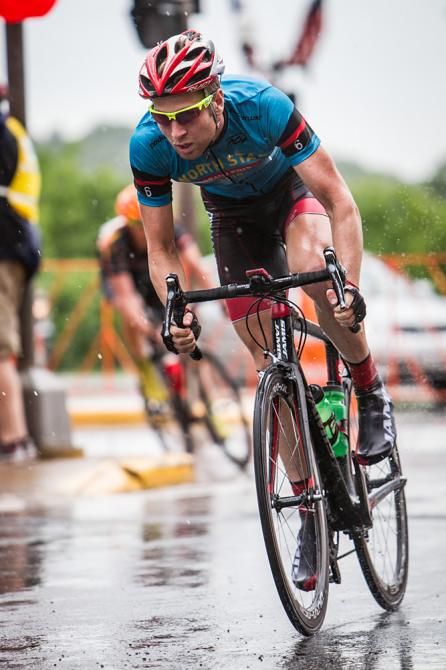 Ian Crane (Jamis) moves out of the sprint jersey after today&rsquo;s stage