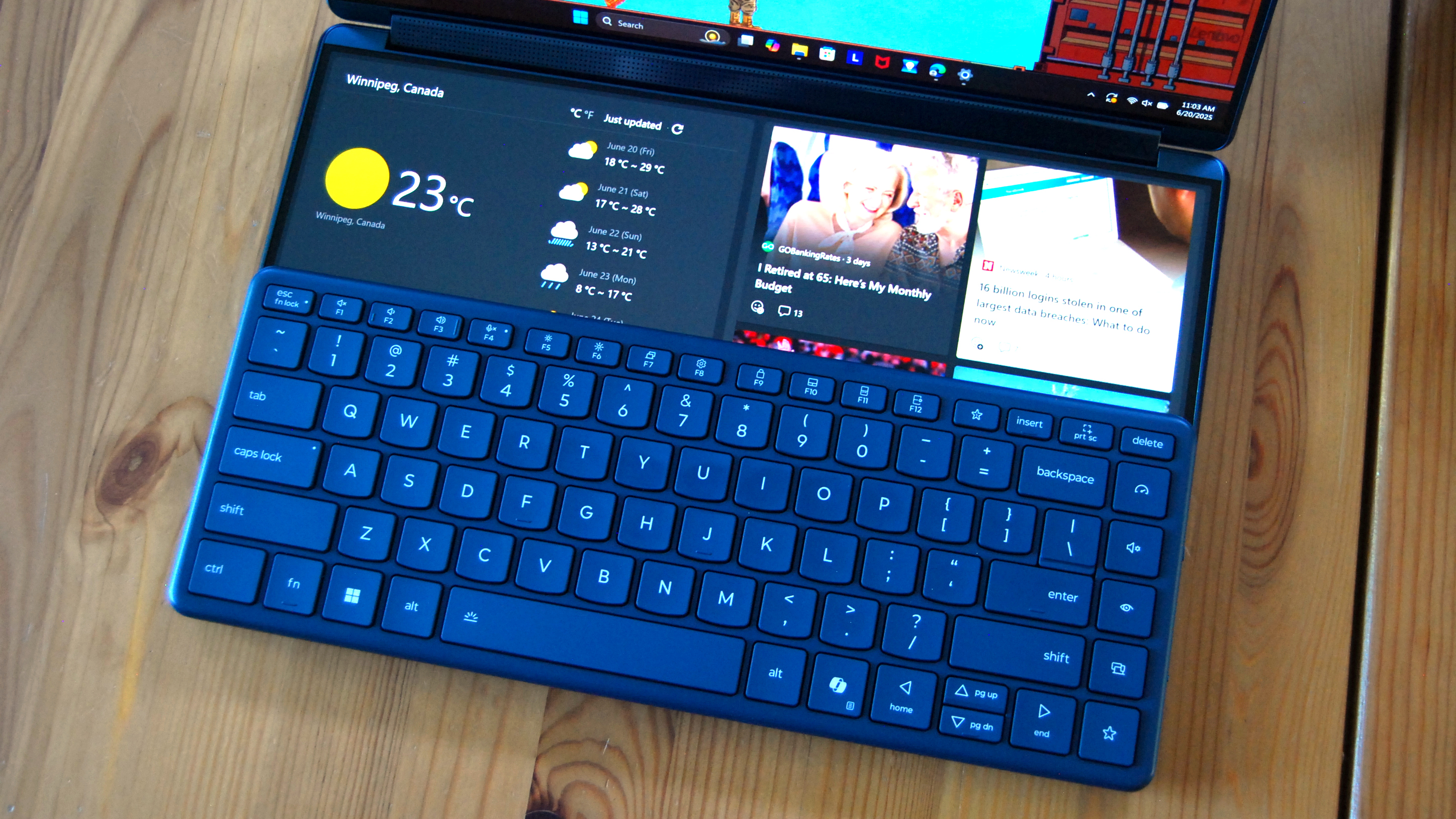 Lenovo Yoga Book 9i (Gen 10)