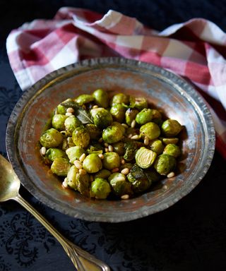 How-to-cook-sprouts-roasted