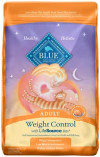 Best cat food for weight management: Blue Buffalo Weight Control Natural Adult Dry Cat Food