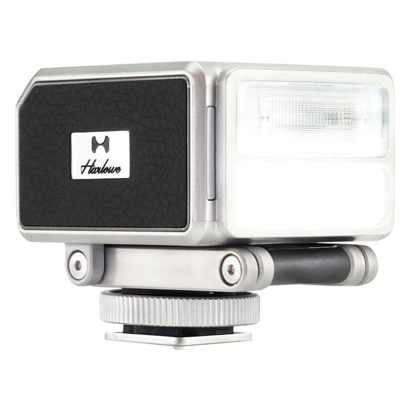 The Harlowe Pocket Flash is a small retro-styled flash with riser legs