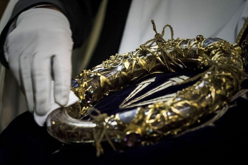 Crown of Thorns at Notre Dame.