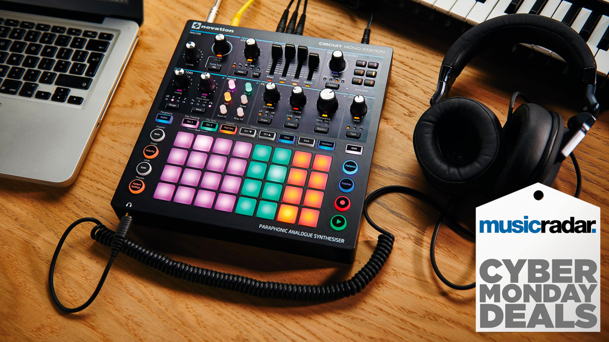Novation Circuit Mono Station