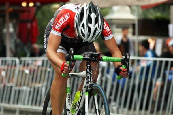 Rebecca Wiasak pushing hard in the closing stages