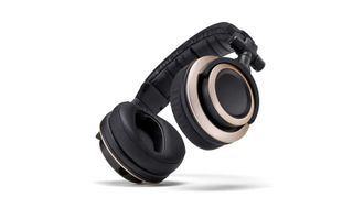 Best closed-back headphones: Status Audio CB-1