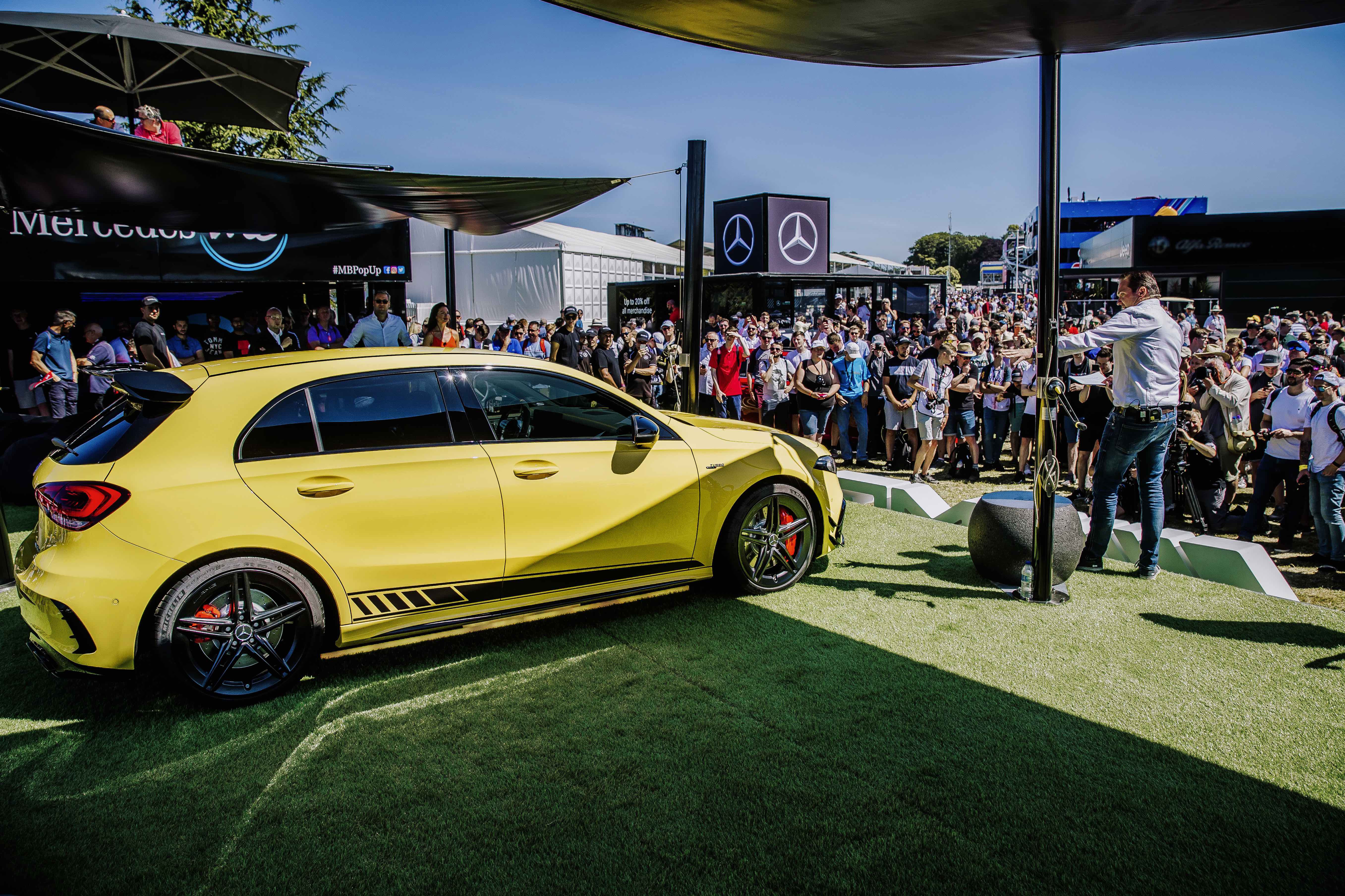 Mercedes-AMG A 45 S 4MATIC+ (2019);Kraftstoffverbrauch kombiniert: 8,4-8,3 l/100 km; CO2-Emissionen kombiniert: 192-189 g/km*Mercedes-AMG A 45 S 4MATIC+ (2019);Fuel consumption combined: 8.4-