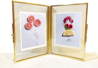 Wonthai Gold Picture Frame - 4 * 6 Double Folding Glass Frame for Pressed Flowers - Vintage Brass Metal and Floating Frame - Hinged Photo Vertical (4 * 6)…