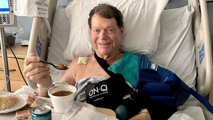 Tom Watson following his left shoulder replacement surgery