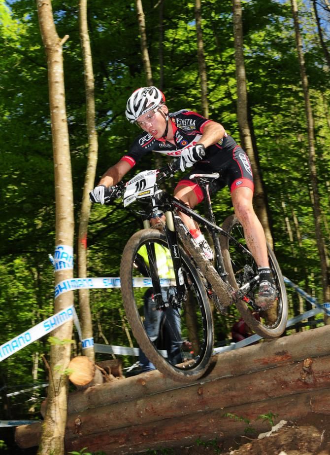 Ruben Scheire (Feenstra Felt) eyeing some switchbacks