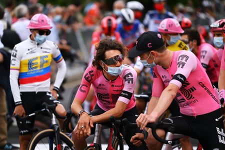 EF Education-EasyPost riders wear face masks before stage 1 of the Crit&eacute;rium du Dauphin&eacute;