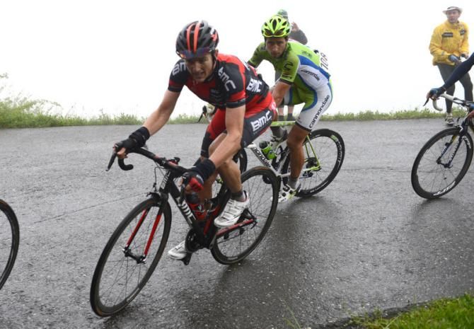 Peter Sagan (Cannondale) stays close to the wheel of Mathias Frank (BMC)