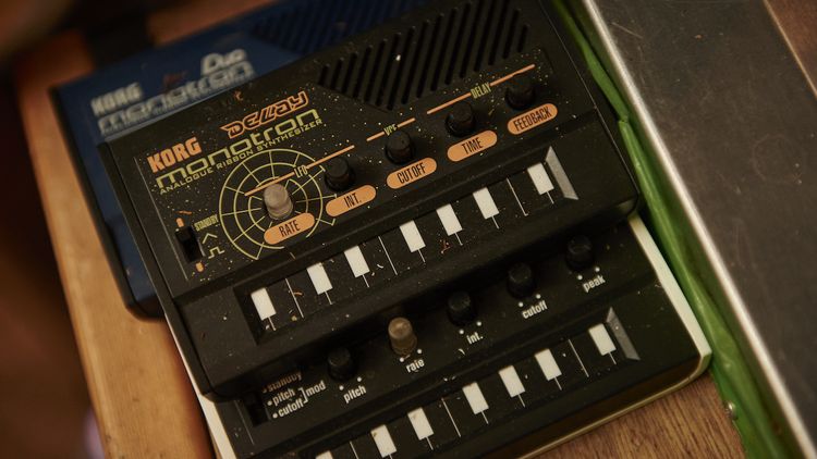 5 budget hardware effects tips: 