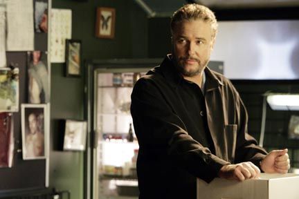 William Petersen bids farewell to the lab on CSI