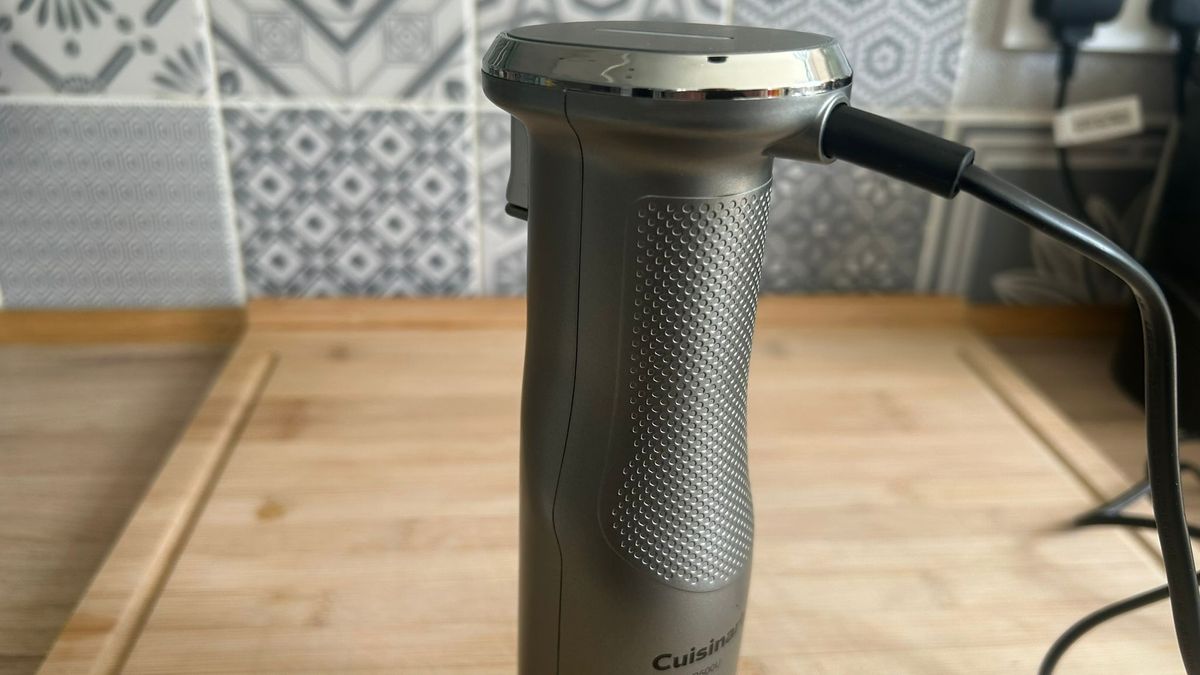 Close-up of Cuisinart Power Blend Immersion Blender's ergonomically designed handle