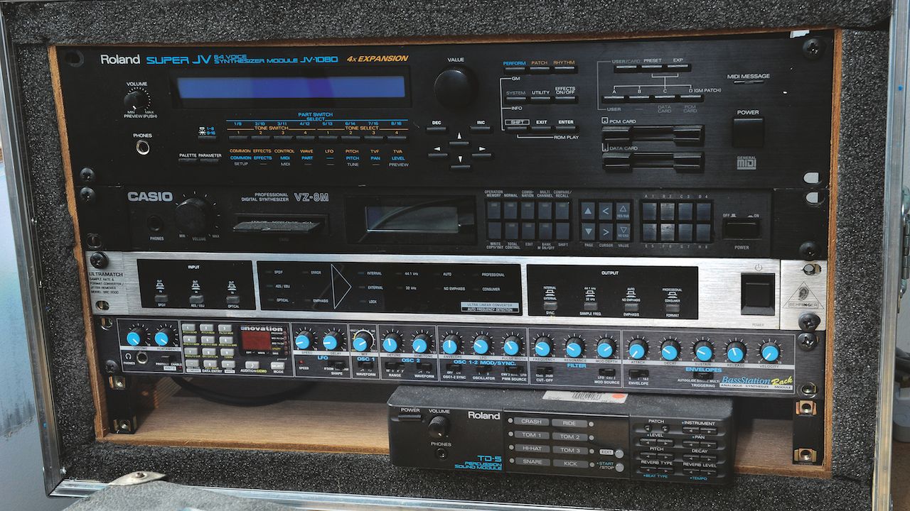 The Great Synth Showdown: Roland JV-1080 hardware vs Roland