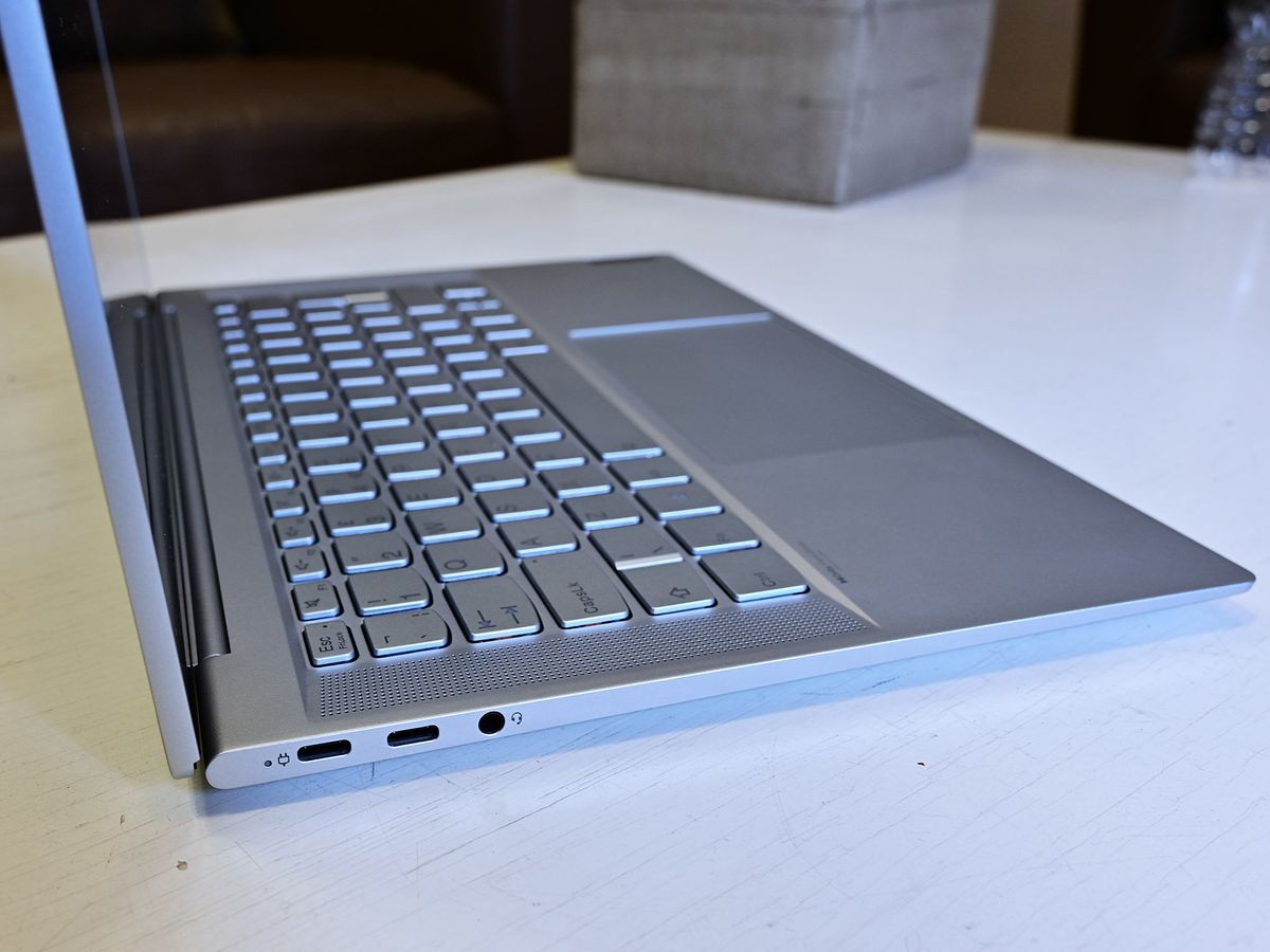 Lenovo Ideapad Slim 7 Carbon