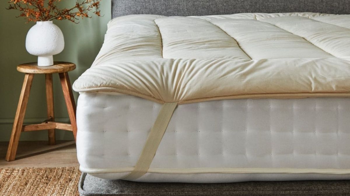 Mattress topper types explained: your expert guide - Zebulon Buildings