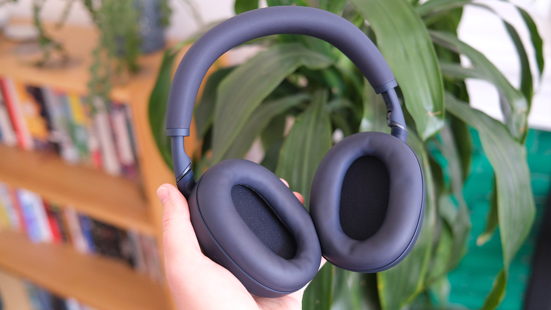 Sony WH-1000XM6 review
