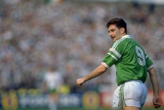 John Aldridge playing for the Republic of Ireland in 1990