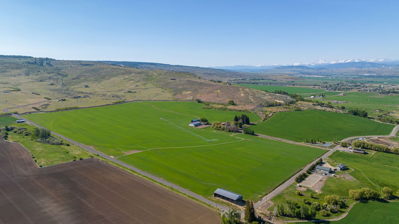 A home for sale in Washington.