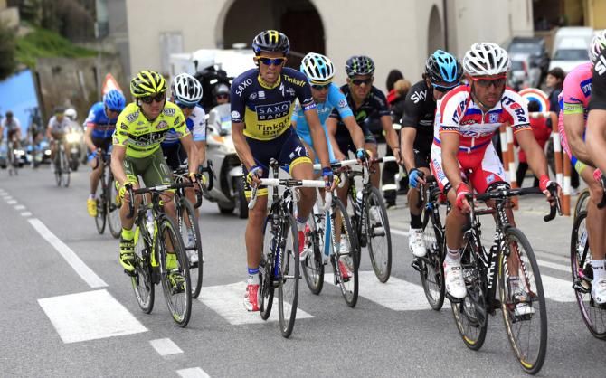 The leaders tackle the final climb
