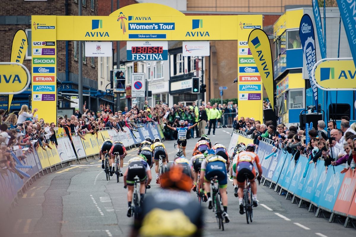 Marianne Vos wins stage 4 of the Aviva Women's Tour