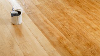 staining a laminate floor