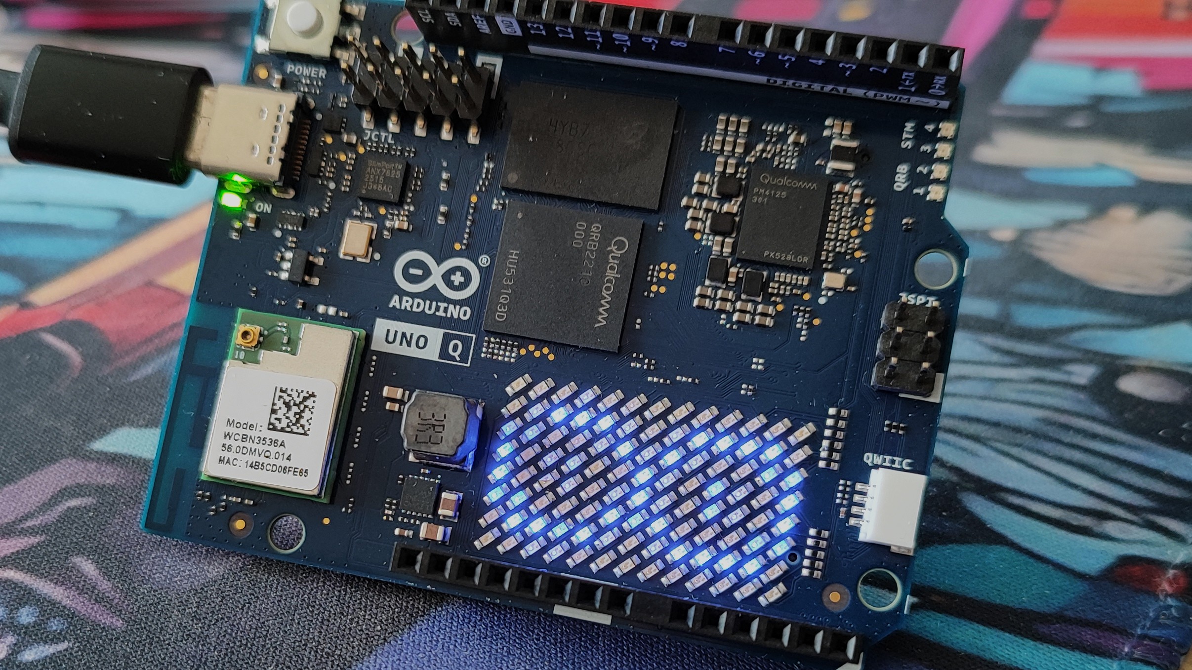 Arduino Uno Q