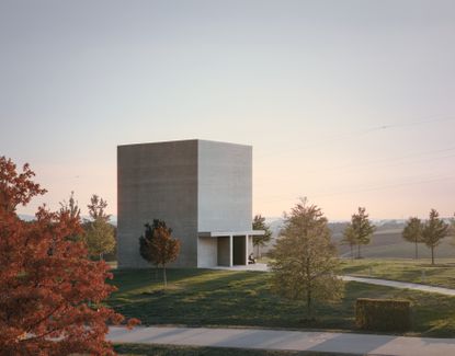 The pavilion in the hilly landscape