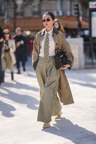 Woman wearing street style at Paris Fashion Week.