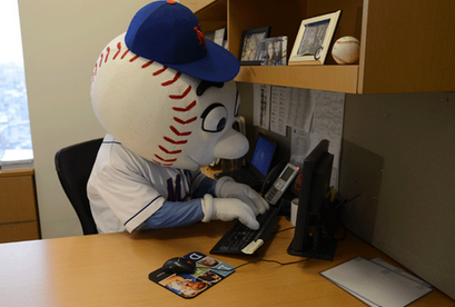 Mr. Met joined Twitter, and he has no clue how to use it